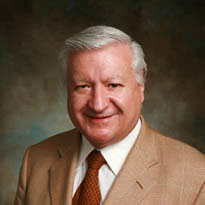 Photo of Dr. Luis Campos, MD
