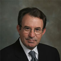 Photo of Dr. Carlos Ferrari, MD