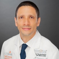 Photo of Dr. Carlos Manrique Neira, MD