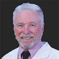 Photo of Dr. Lawrence MacTavish, DPM