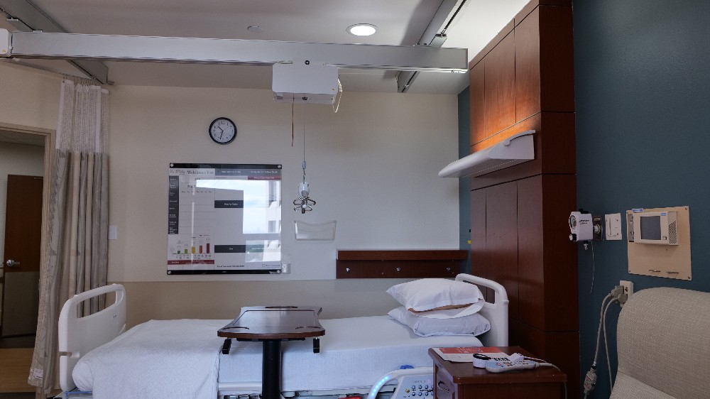TIRR Memorial Hermann Southwest Hospital Inpatient Rehabilitation patient room