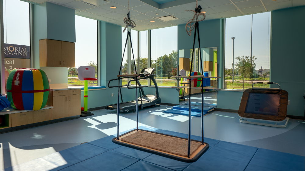 TIRR Memorial Hermann Pediatric Outpatient Rehabilitation - Katy rehabilitation room.