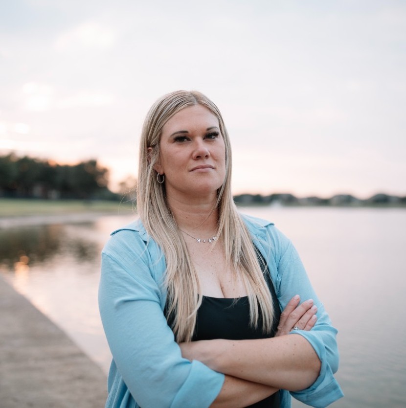 Lauren by lake