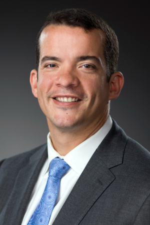 Alec King headshot