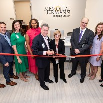Memorial Hermann Imaging Center-Bellaire celebrates ribbon cutting.