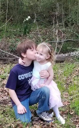 CDH patient Aryah and brother