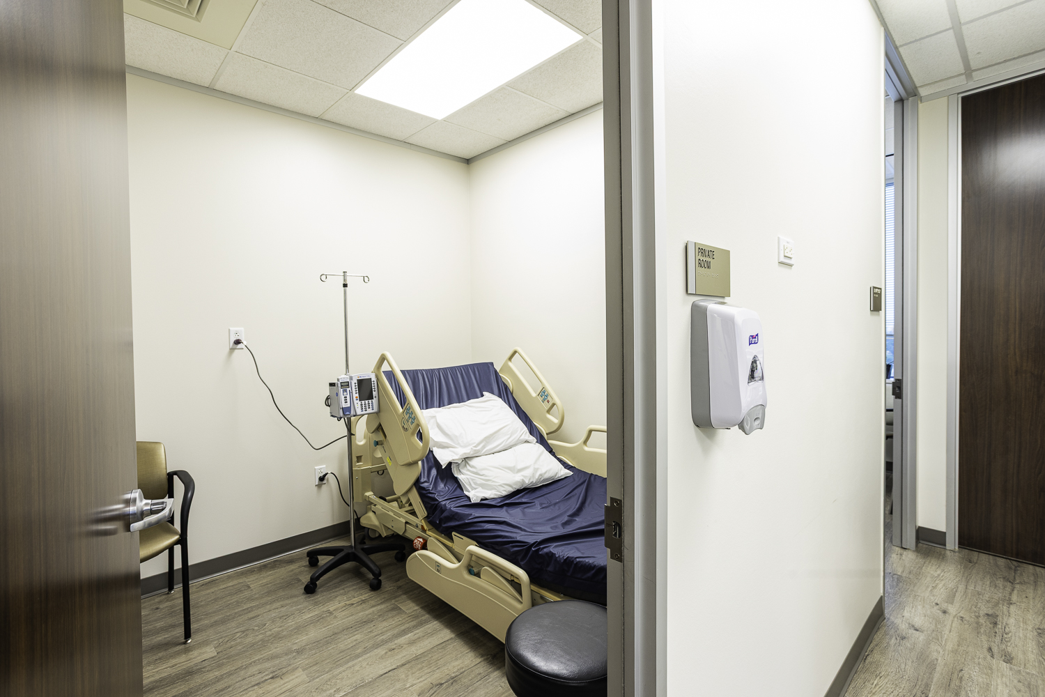 Specialty Infusion Center at Memorial Hermann Memorial City Medical Center private room.